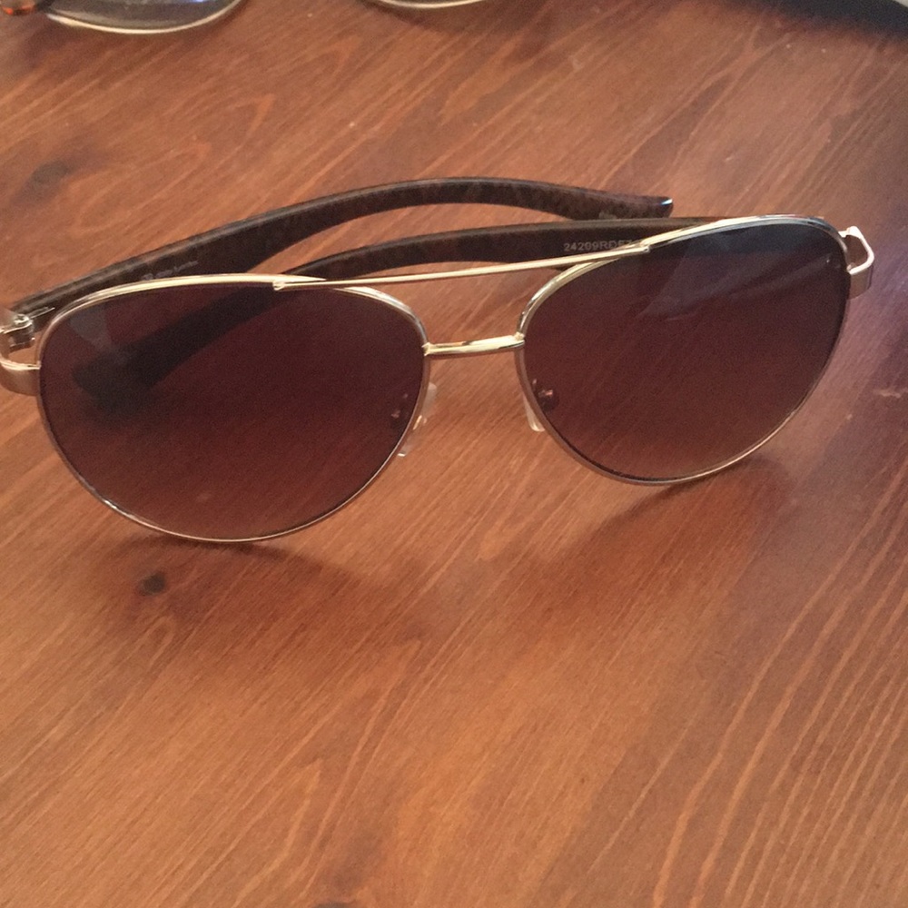 Daisy Fuentes Tortoise Sunglasses